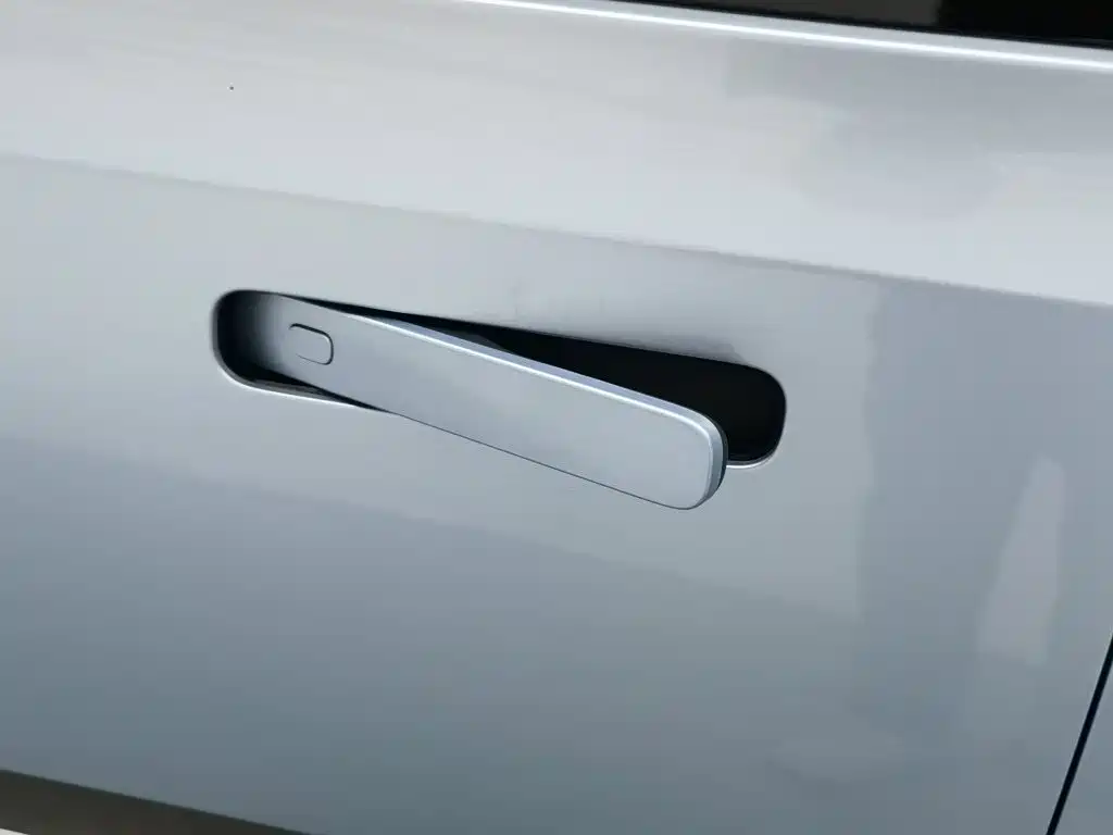 Baojun E300 2020 2020 Stellar Smart Fun Edition
