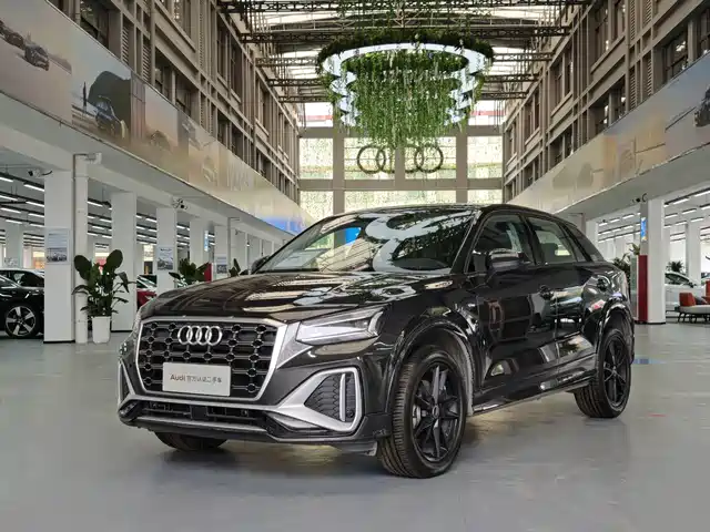 Audi Q2L 2024 35TFSI Progressive Sport