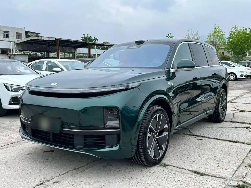 Li Auto Li Xiang L9 2025 Pro Smart Renewal Edition