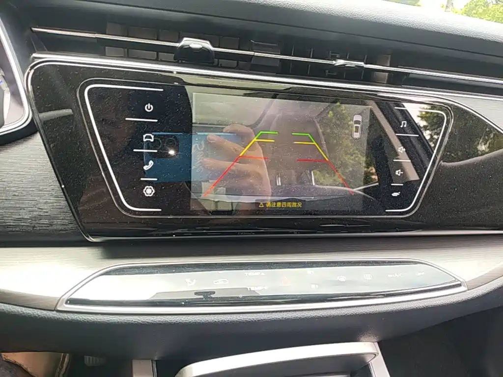Changan Oshan X7 2021 2020 1.5T Auto Luxury Model
