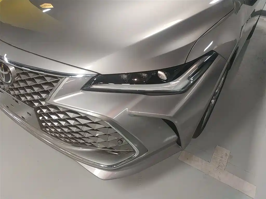Toyota Avalon 2024 Model Hybrid 2.5L XLE Prestige Edition фото 18