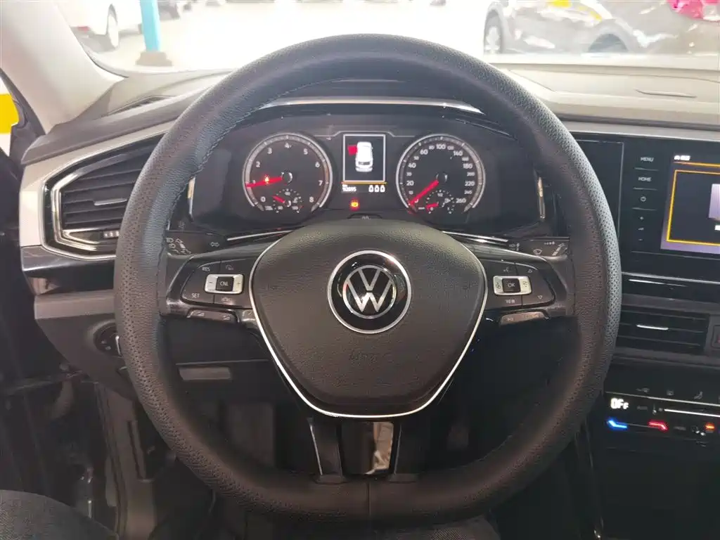 Volkswagen Tayron 2020 330TSI 2WD Luxury Smart Edition фото 7