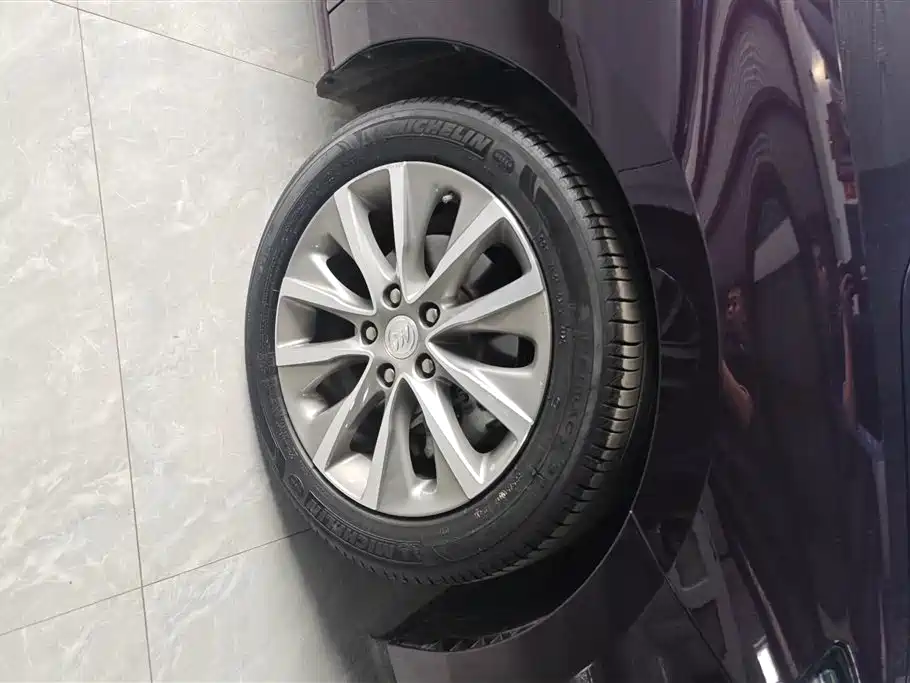 Buick GL6 2021 323T Mild Hybrid Connected Luxury фото 6