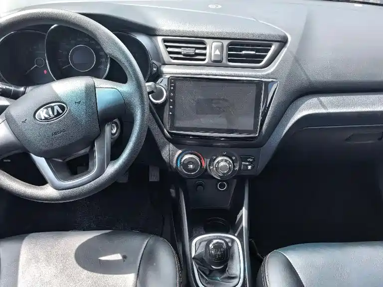 Photo 6 - Kia K2