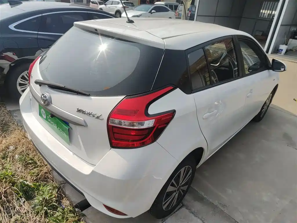 Toyota YARiS L Zhi Xuan 2019 1.5E CVT MeiDong Edition China VI фото 5