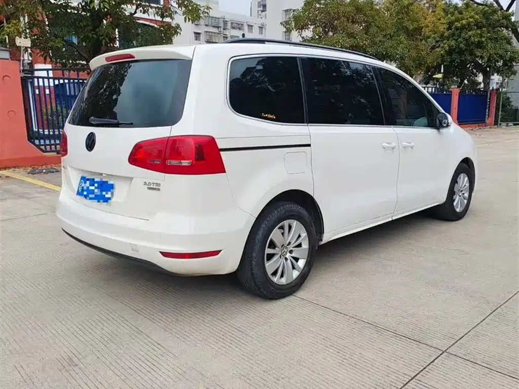 Volkswagen Sharan 2012 2.0TSI Comfort Euro IV фото 7