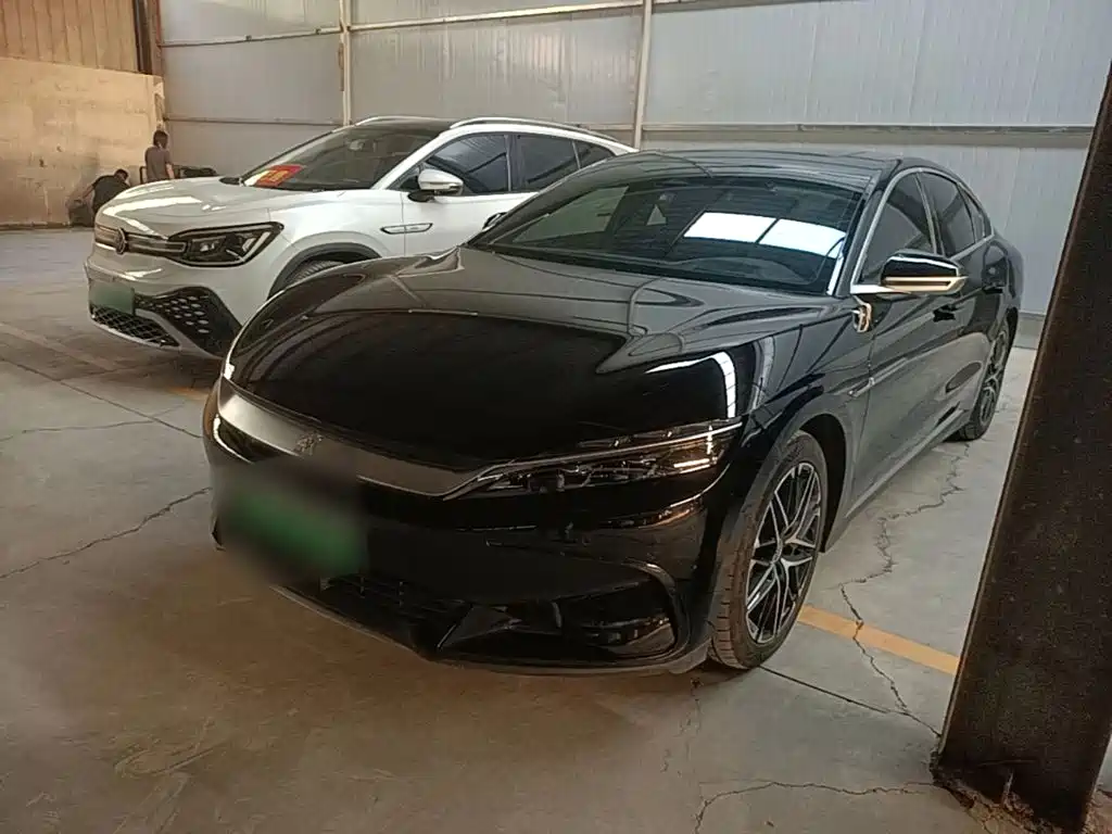 Фото 2 - BYD Han