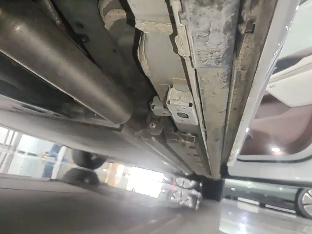 BYD Xia 2025 2025 DM-i 1.5T 180km Surpass Edition