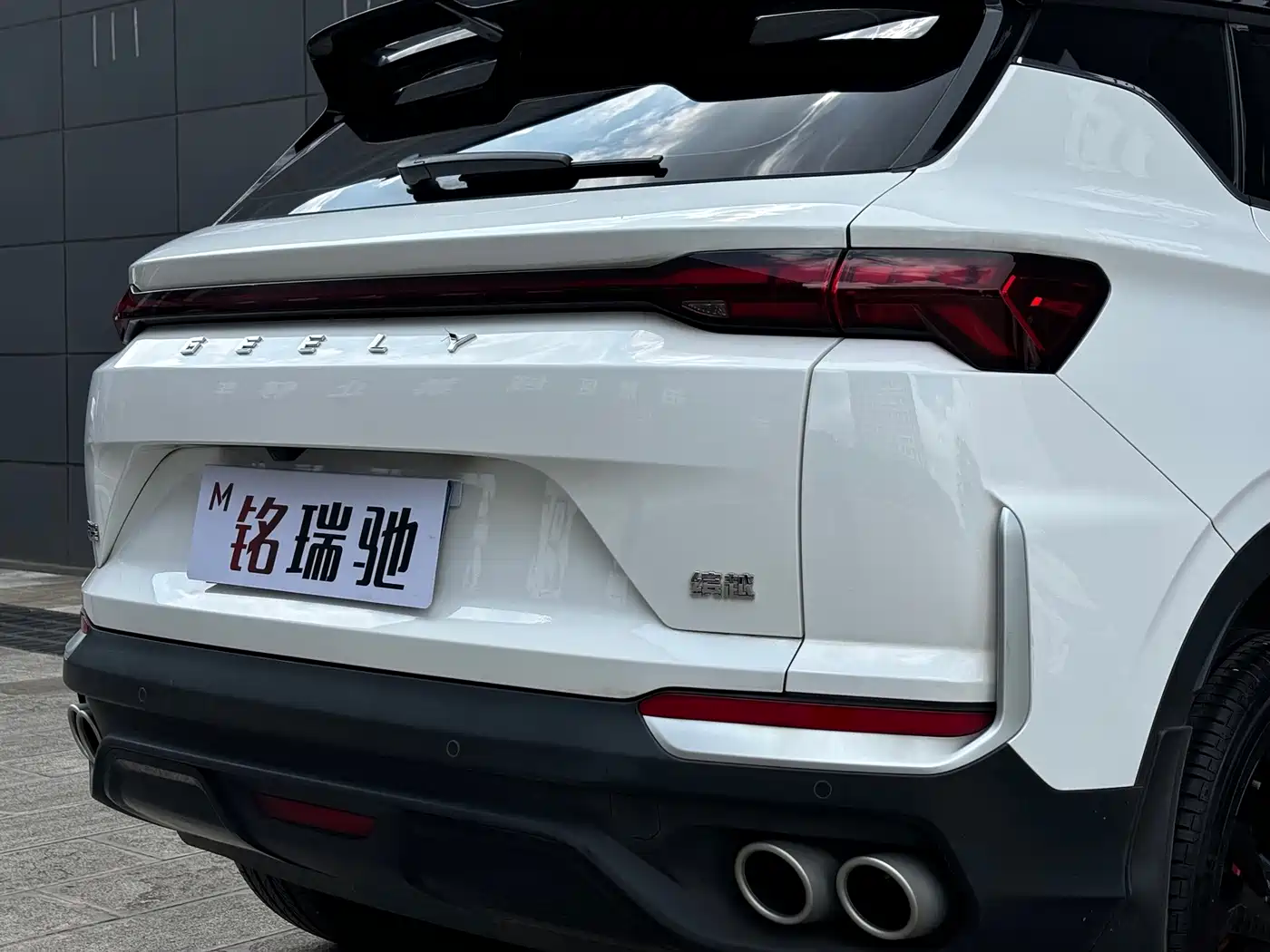 Фото 28 - Geely Binyue