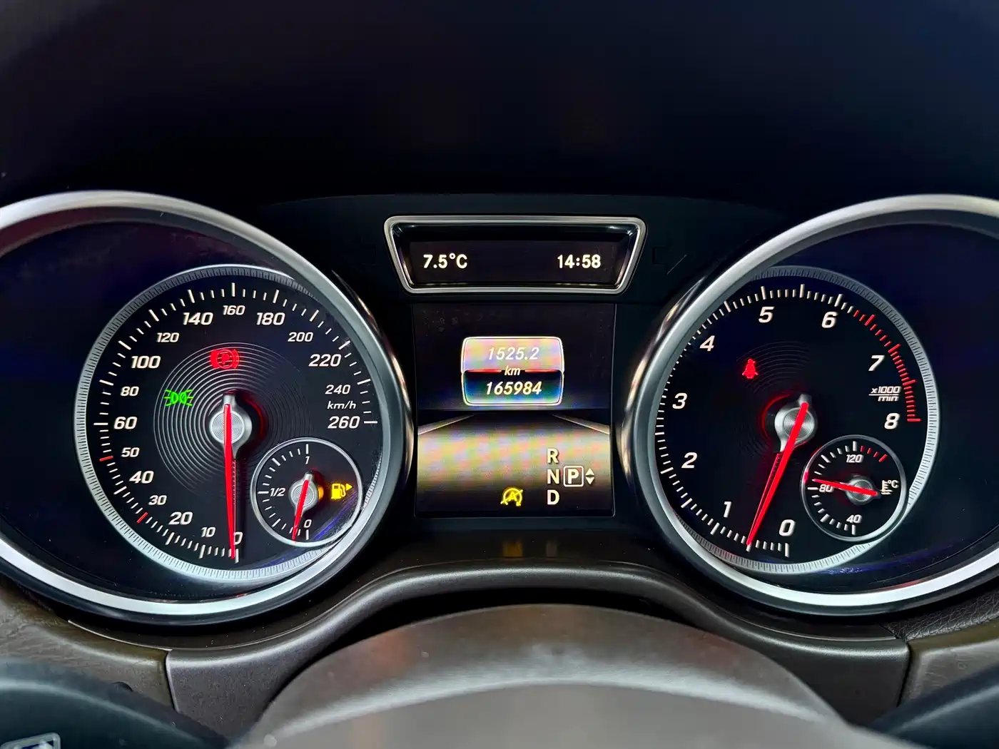 Mercedes-Benz GLE 2016 GLE 320 4MATIC Luxury фото 18
