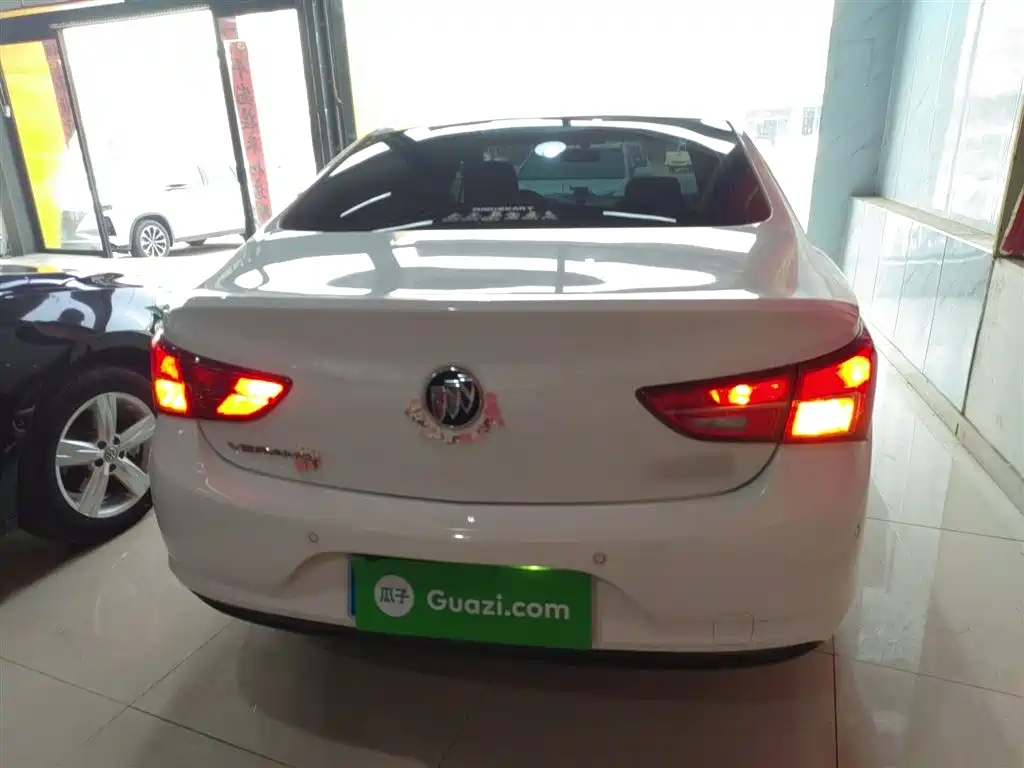 Buick Verano 2015 Sedan 15S Automatic Progressive фото 4