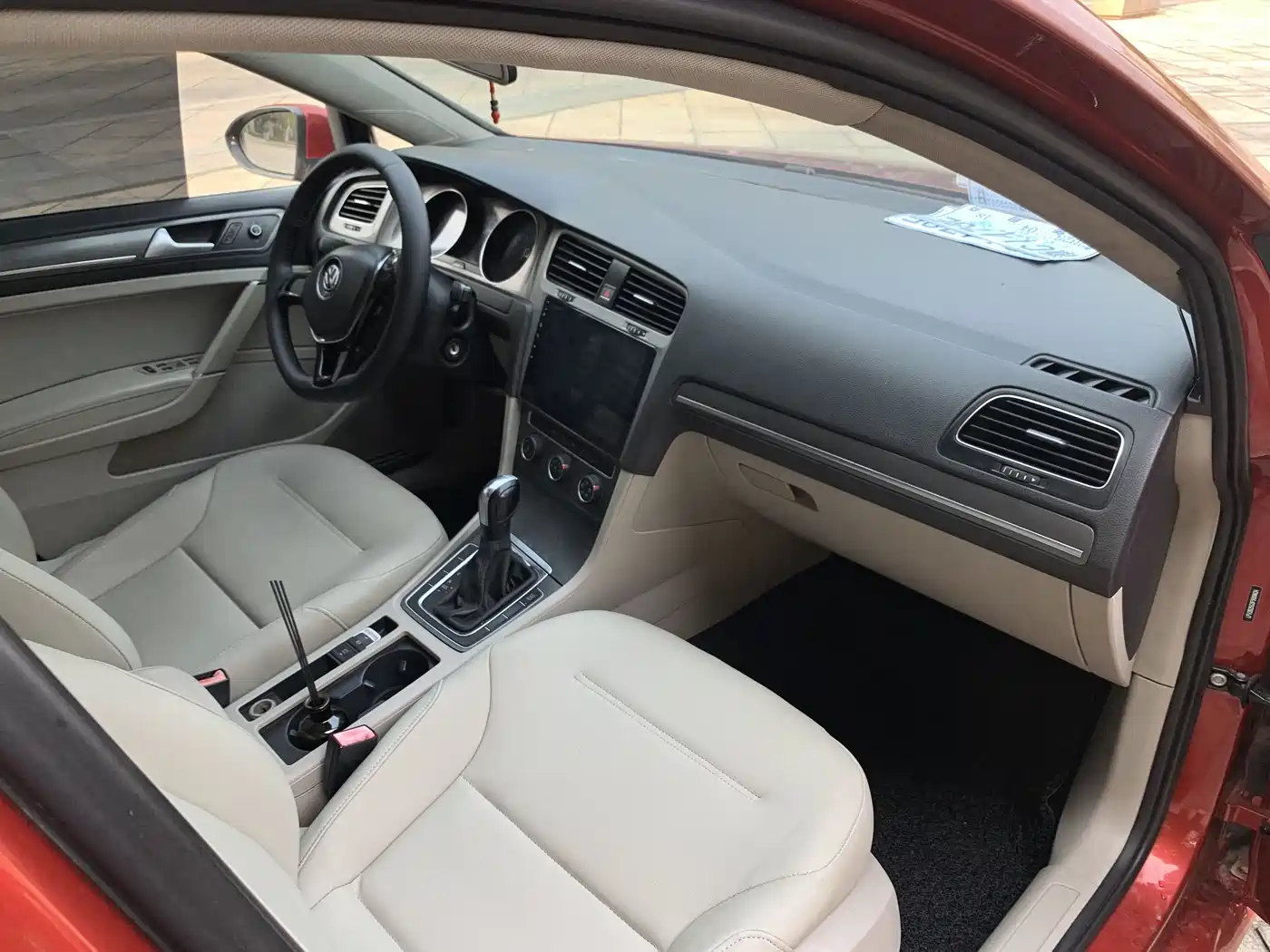 Volkswagen Golf 2015 1.4TSI Automatic Comfort фото 9