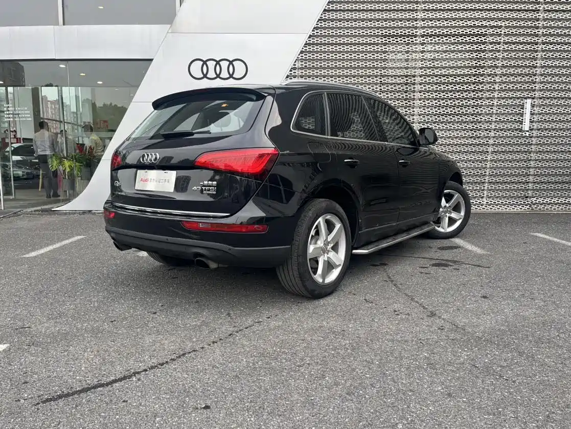 Audi Q5 2016 40 TFSI Technology Model фото 4