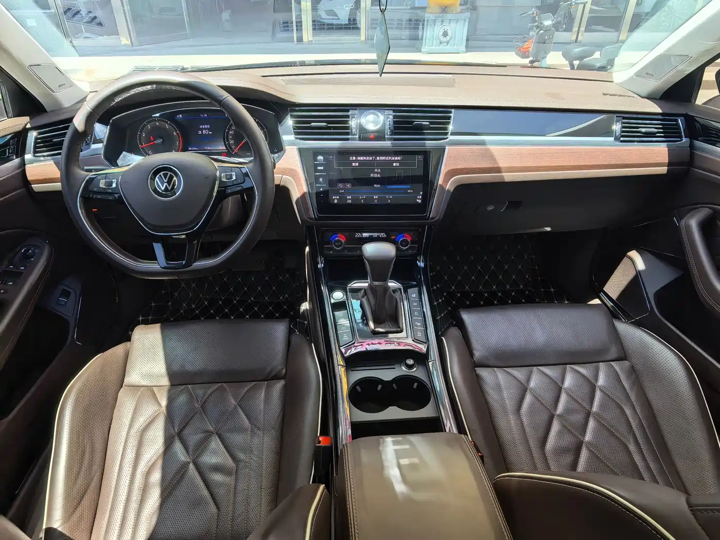 Volkswagen Phideon 2021 380TSI Premium Edition фото 7
