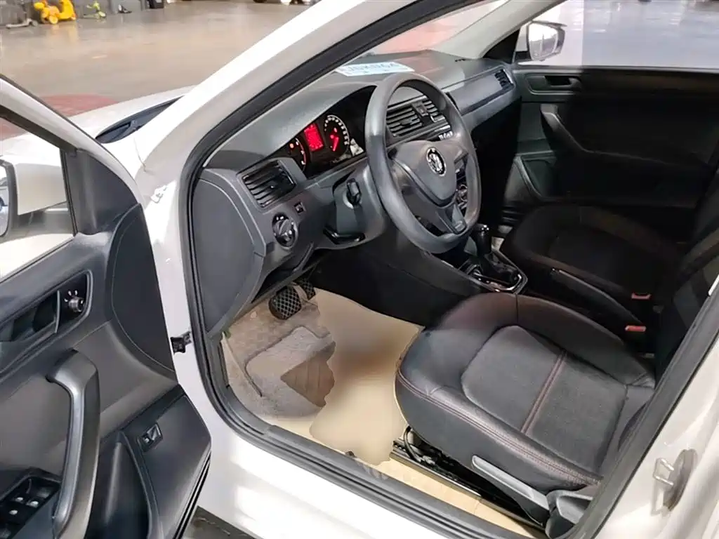 Volkswagen Santana 2018 1.5L Automatic Trend Edition фото 16