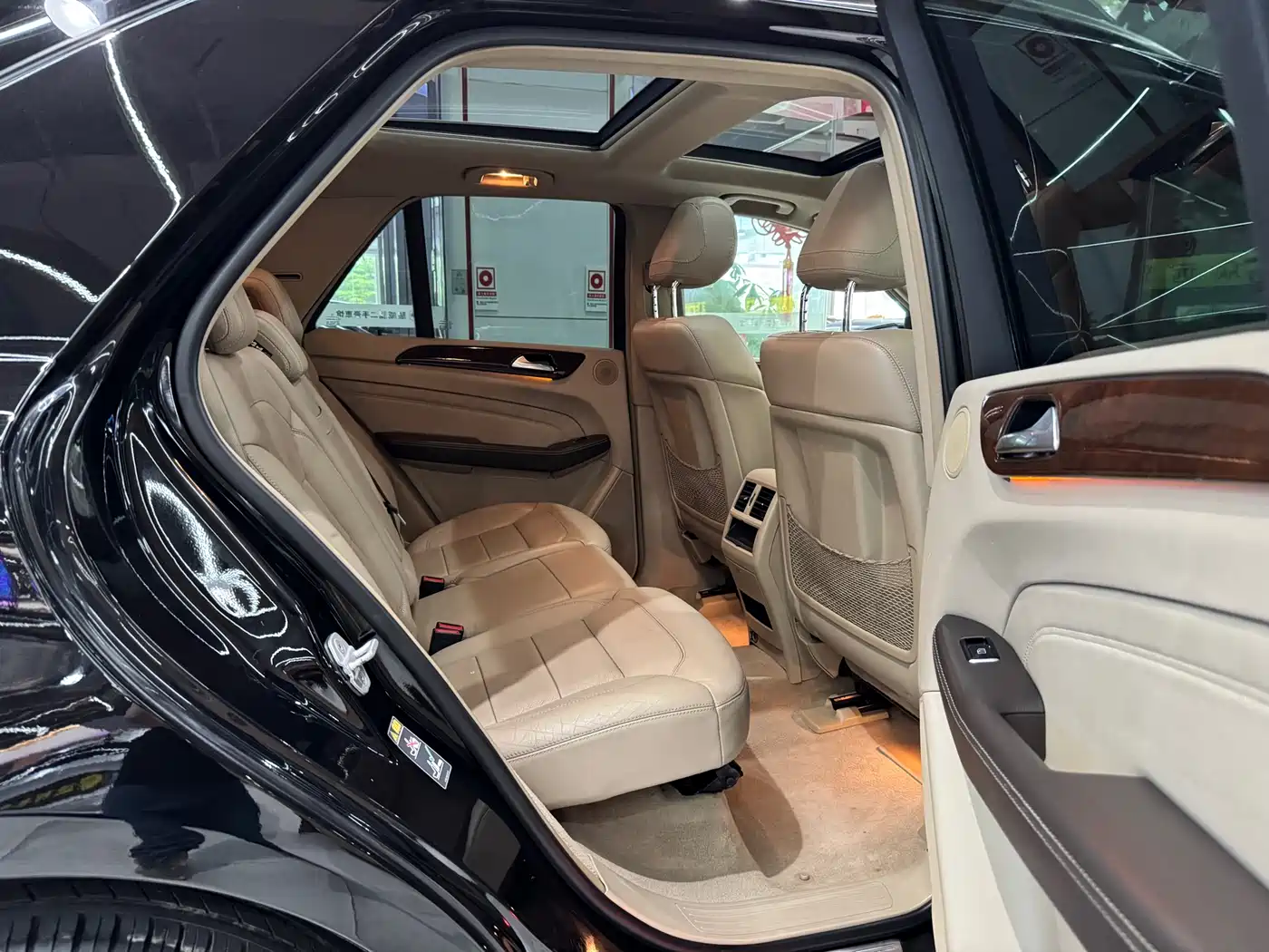 Mercedes-Benz M-Class 2014 ML 400 4MATIC Luxury фото 7