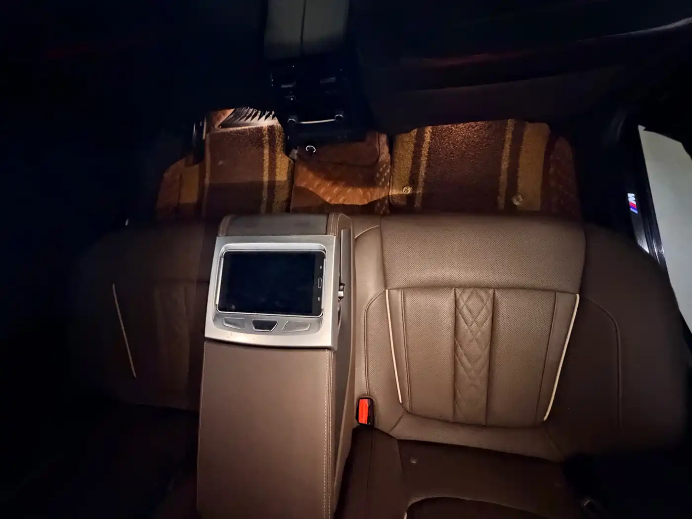 Фото 14 - BMW 5 Series