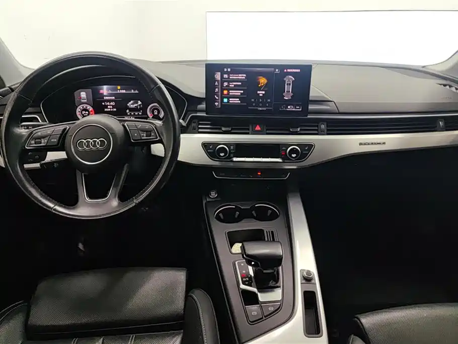 Audi A4L 2020 40 TFSI quattro Luxury Dynamic фото 12