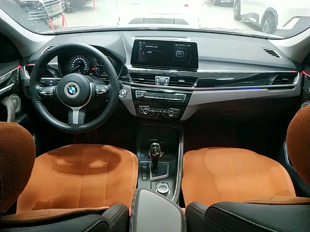 BMW X1 2021 sDrive25Li Leading фото 10