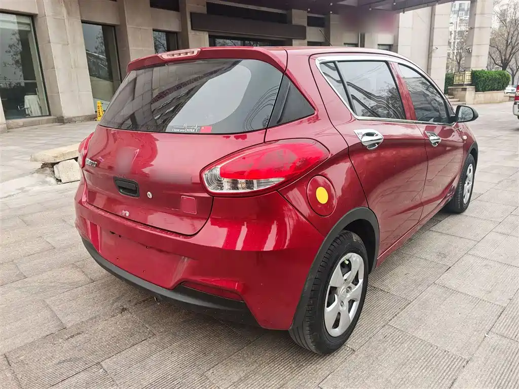 Фото 11 - Baojun 310
