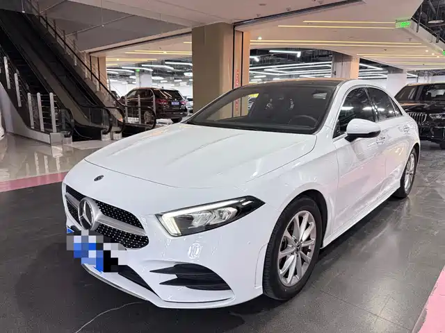 MERCEDES-BENZ A CLASS