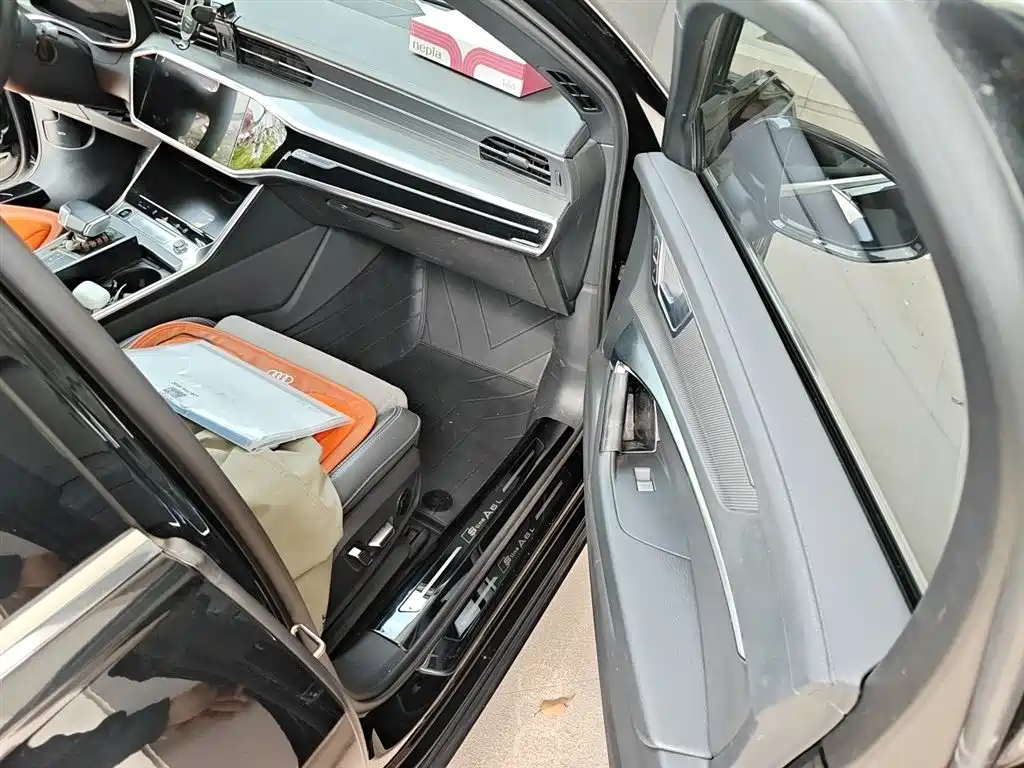Audi A6L 2023 Facelift 40 TFSI Luxury Dynamic фото 20
