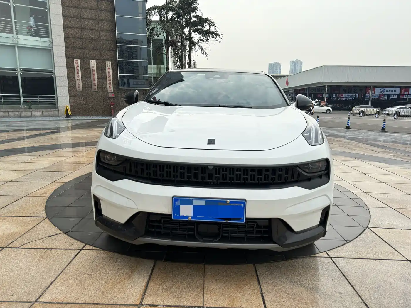 Lynk & Co 05 2020 2.0TD 4WD Halo Edition фото 2