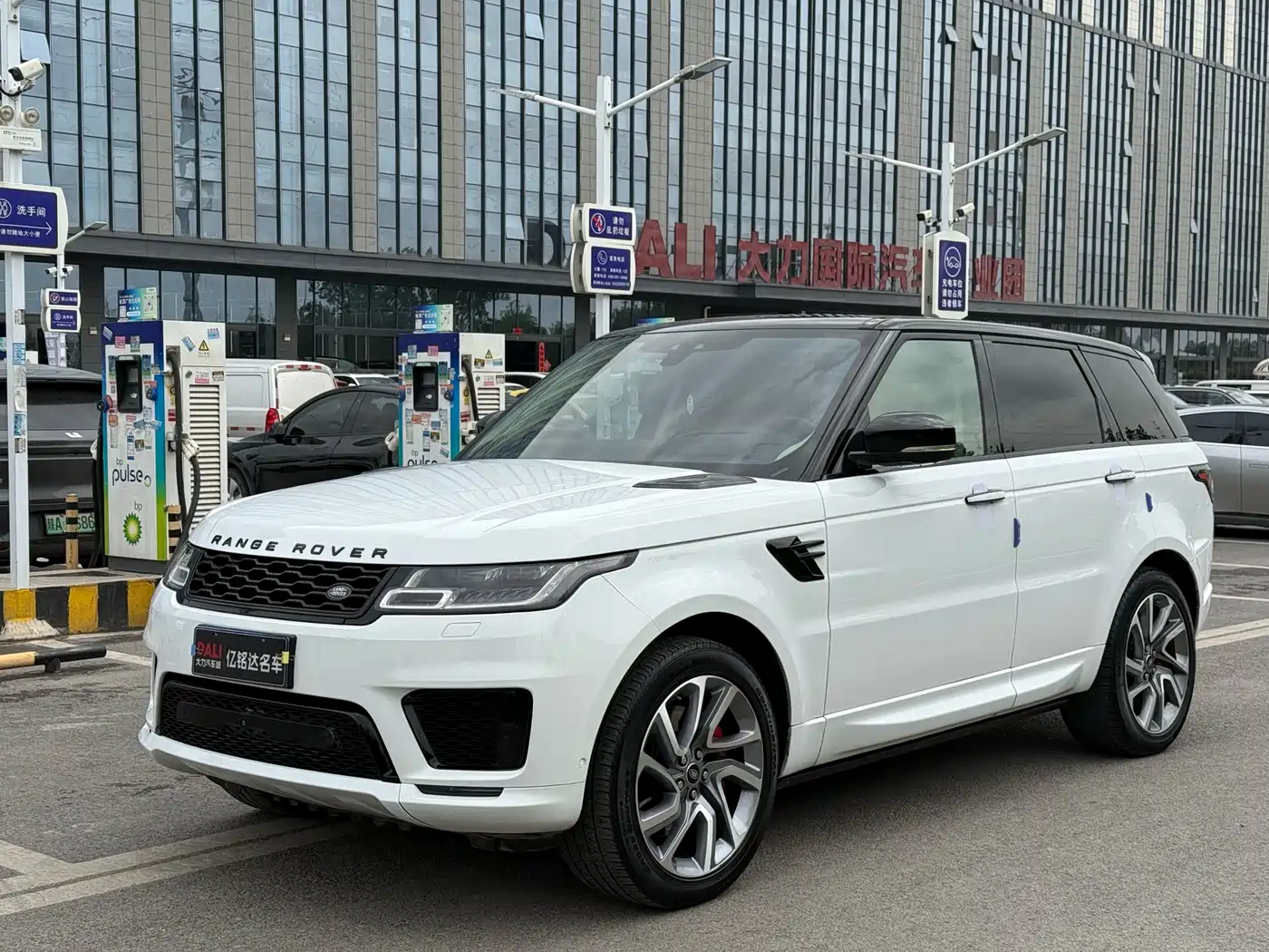 Land Rover Range Rover Sport 2018 3.0 SC V6 Fashion Genesis DYNAMIC