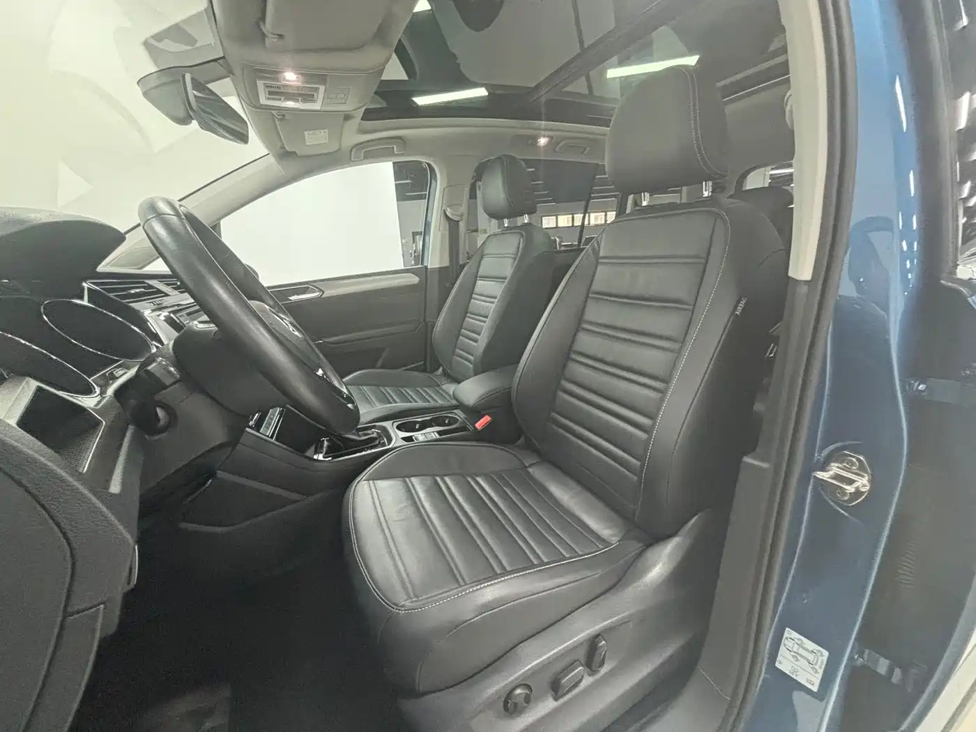 Volkswagen Touran 2022 2021 Touran L 280TSI DSG Cross Edition 7-seater
