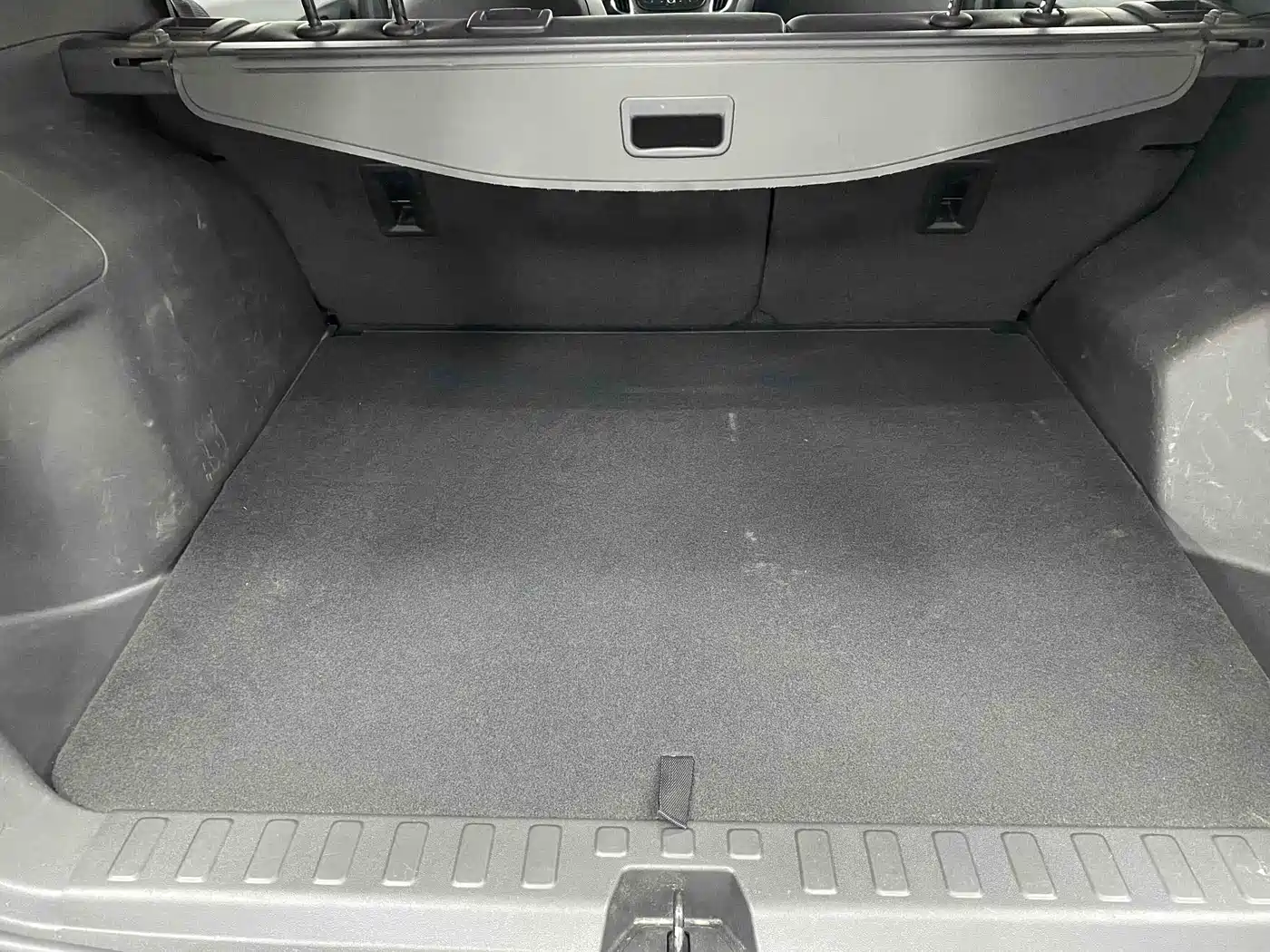Фото 11 - Chevrolet Equinox