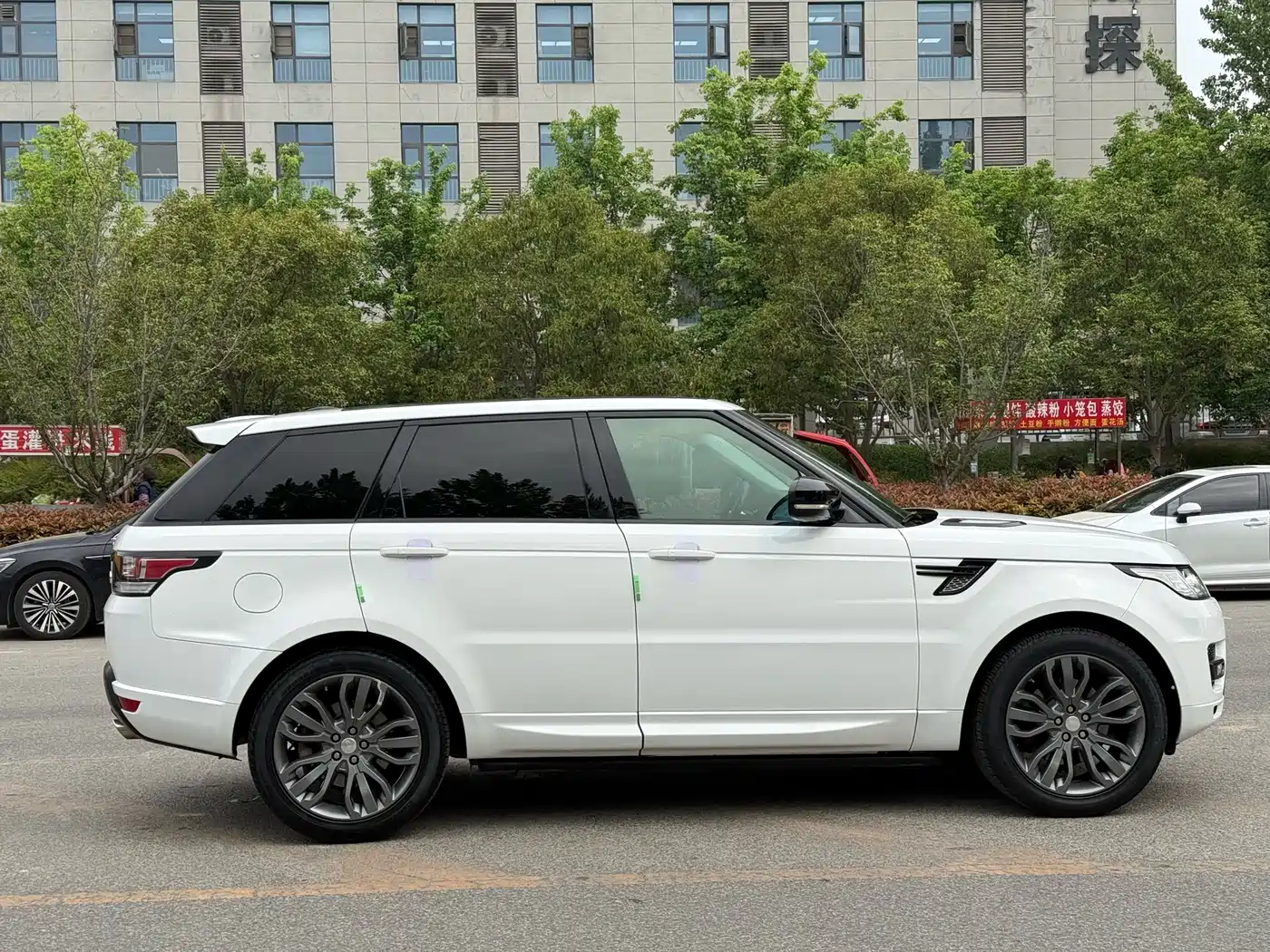 Land Rover Range Rover Sport 2014 3.0 SC V6 HSE DYNAMIC фото 12