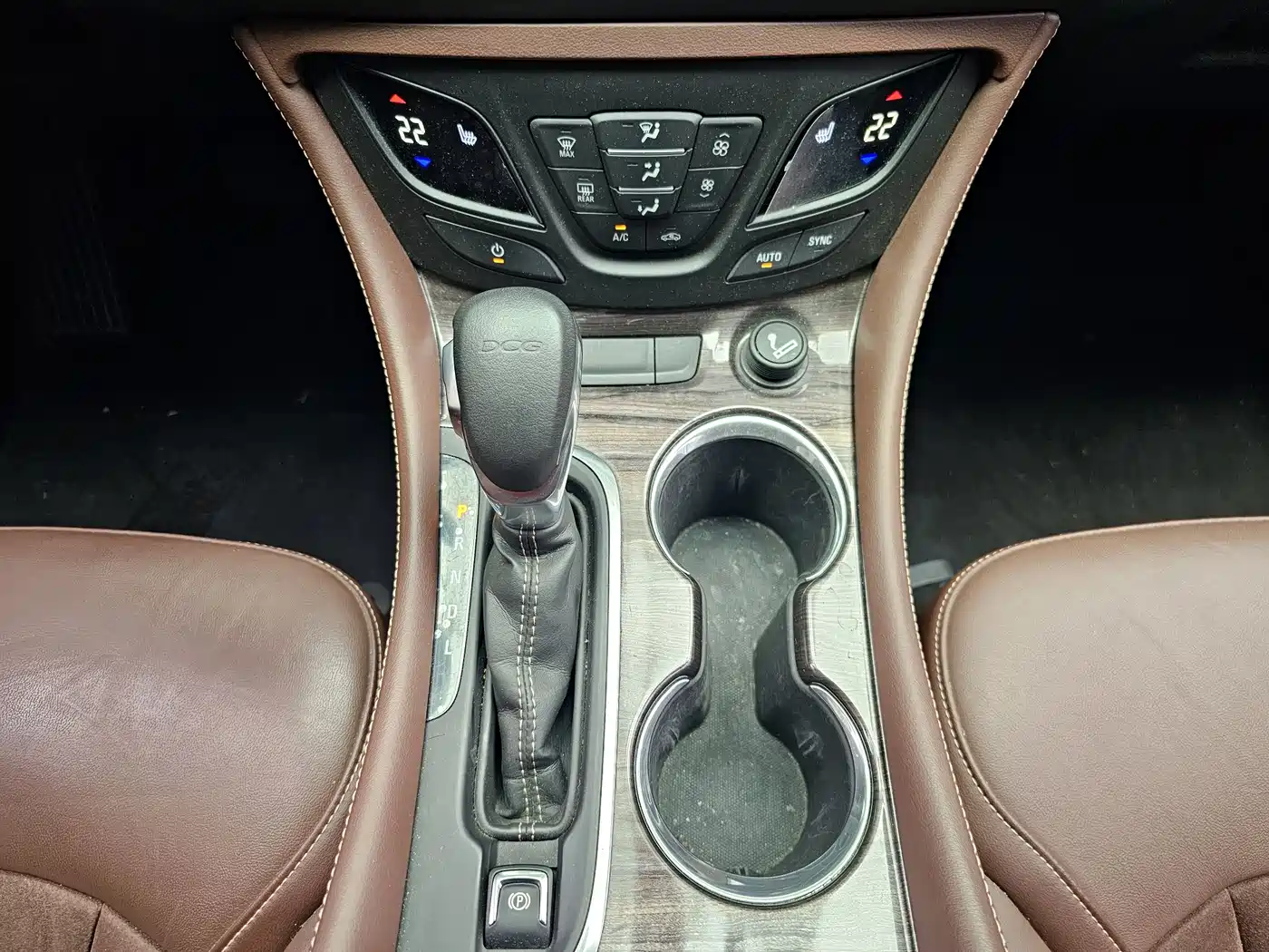 Buick Envision Plus 2017 20T FWD Elite фото 12