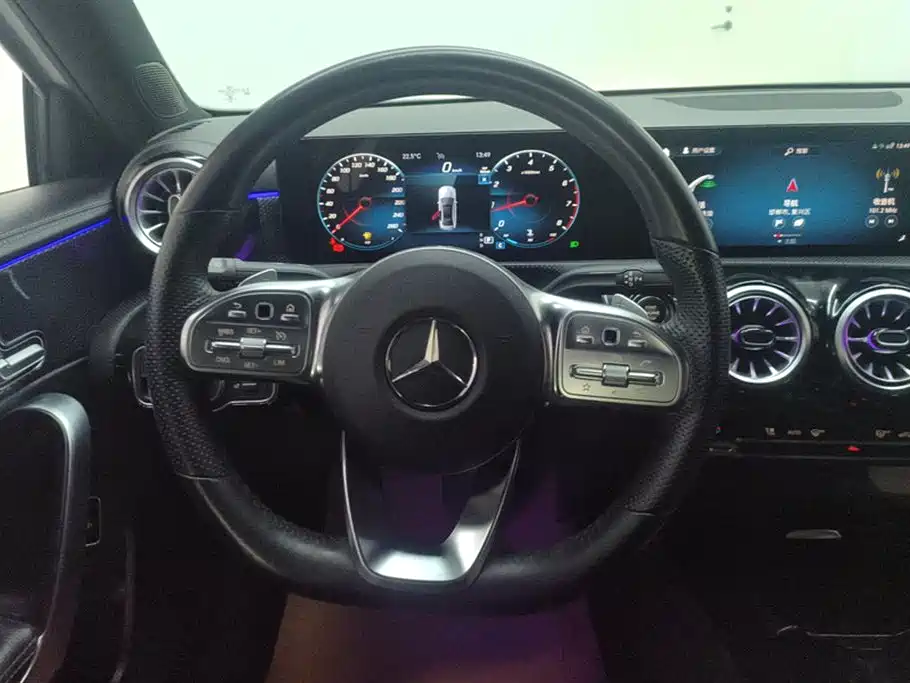 Mercedes-Benz A-Class 2022 Facelift III A 200 L Sport Sedan Fashion фото 15