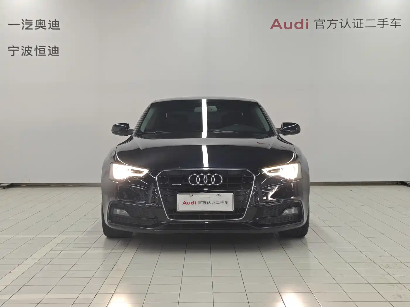 Audi A5 (Import) 2012 3.0TFSI Coupe quattro фото 2