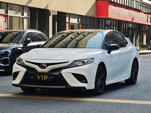 Toyota Camry 2018 2.5S Trend Edition