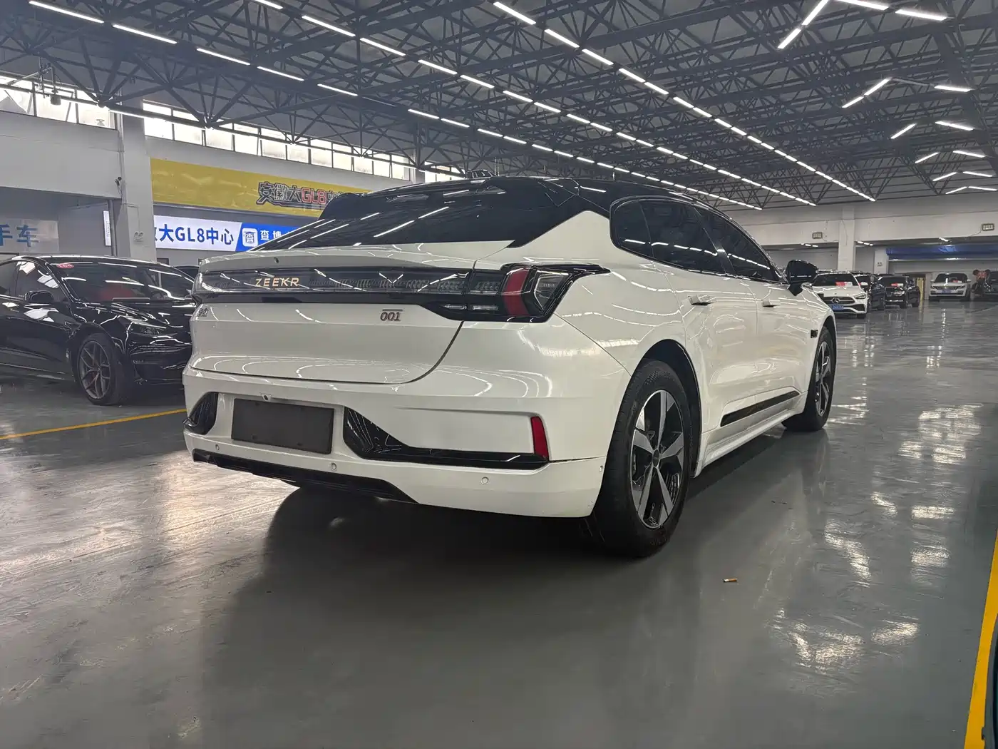 ZEEKR EXTREME KRYPTON 001