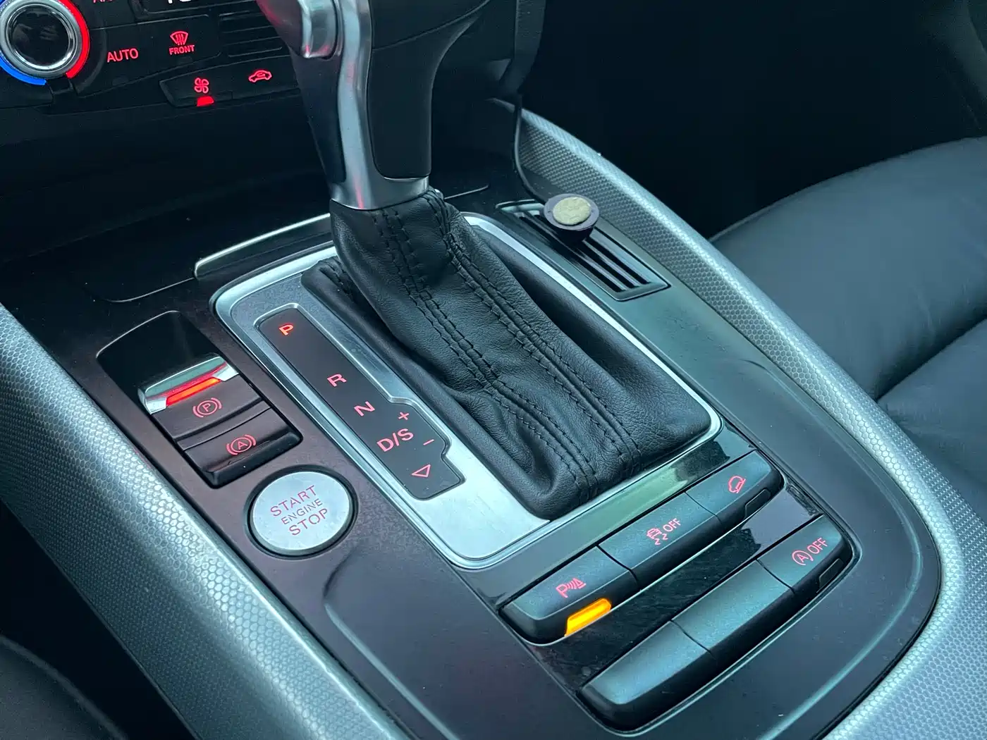 Audi Q5 2017 40 TFSI Technology фото 12