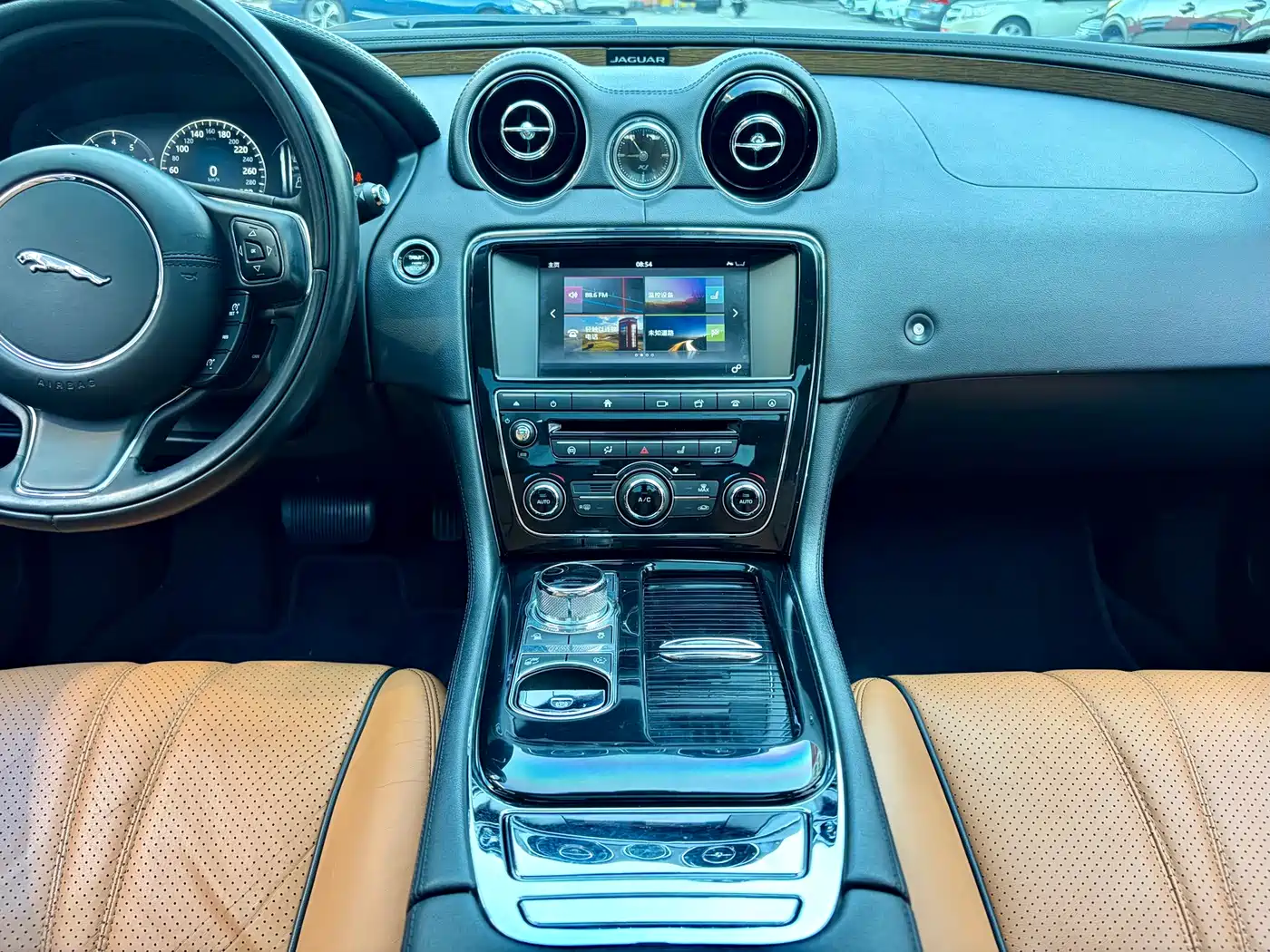 Jaguar XJ 2018 2016 XJL 3.0 SC 4WD Panorama Business Edition