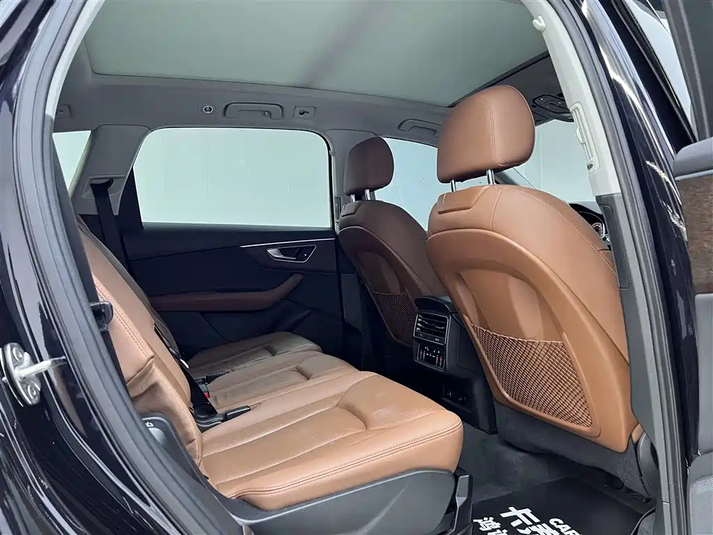 Audi Q7 2021 55 TFSI quattro S line Sport фото 24