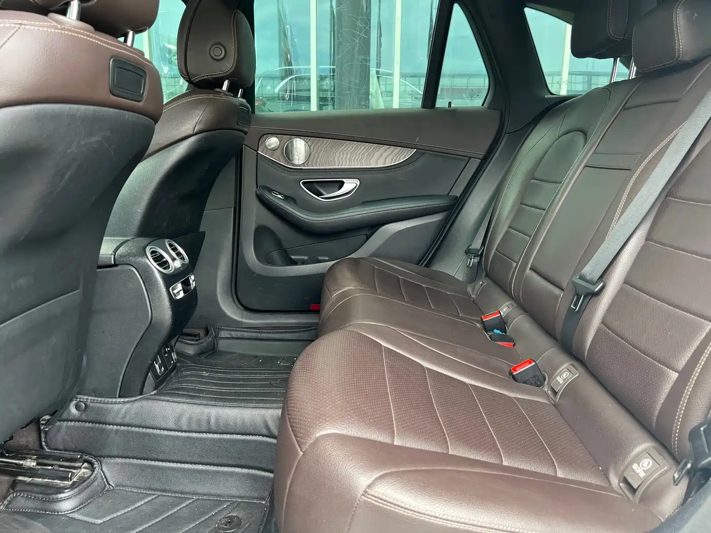 Mercedes-Benz GLC 2019 GLC 300 L 4MATIC Dynamic фото 8