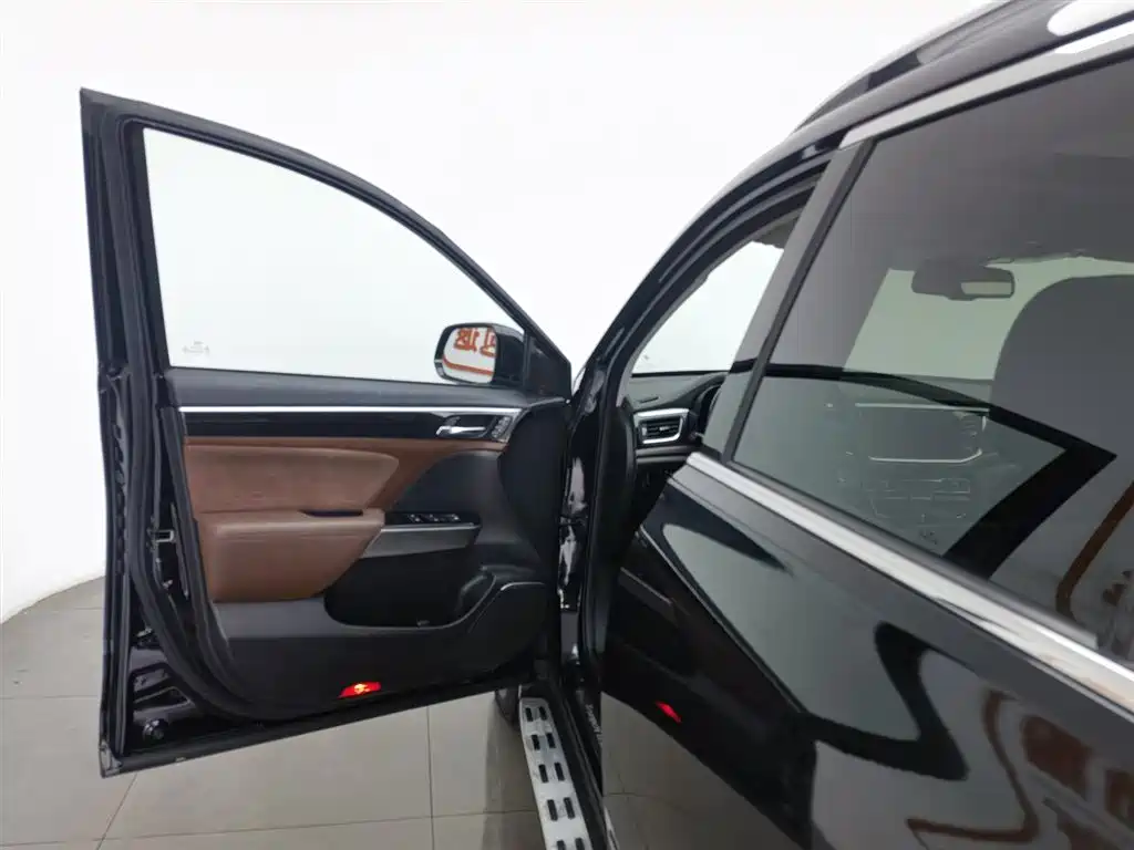 GAC Trumpchi Trumpchi GS8 2017 320T 2WD Luxury Smart Connect (7-seater) фото 8