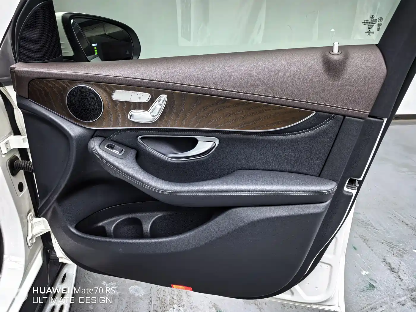 Mercedes-Benz GLC 2020 Facelift GLC 300 L 4MATIC Dynamic фото 13