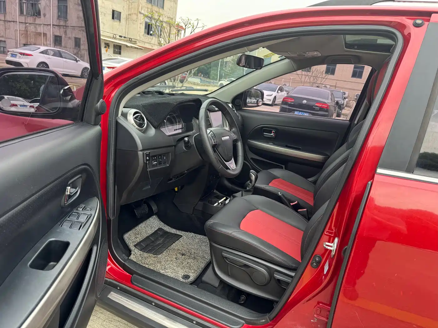 Haval H1 2017 Red Label 1.5L AMT Luxury фото 8