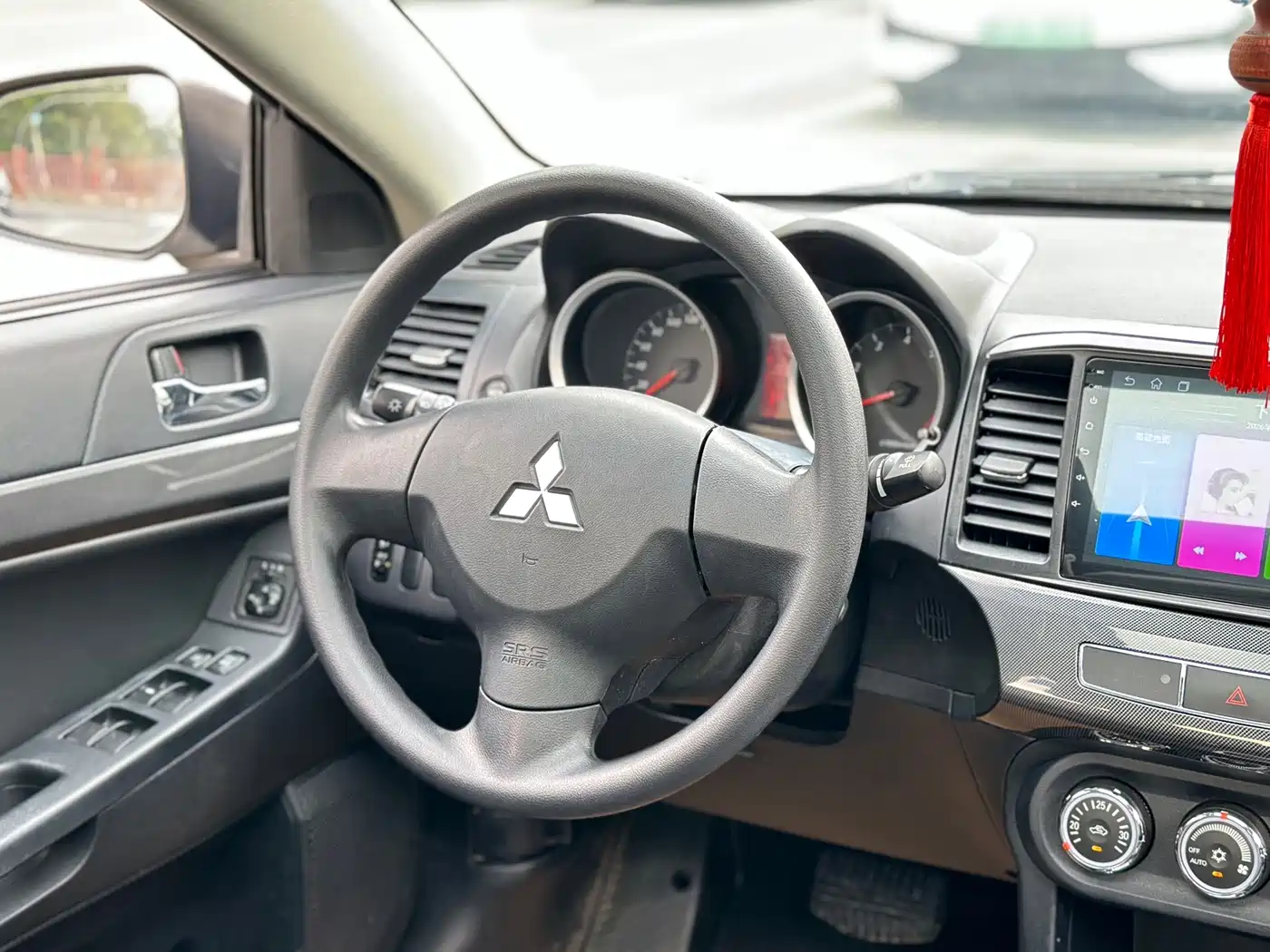 Mitsubishi Lancer EX 2015 2013 Fashion Edition 1.8L CVT Comfort