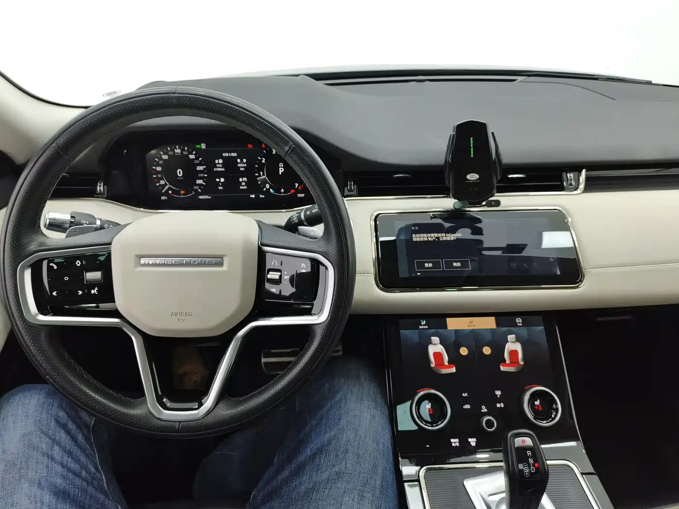 Land Rover Range Rover Evoque 2021 Range Rover Evoque L 249PS R-Dynamic First Edition Launch Edition фото 11