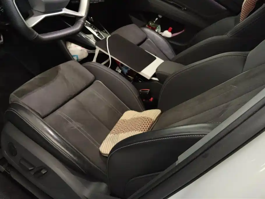 Audi Q4 e-tron 2023 50 e-tron quattro Creation Edition фото 9