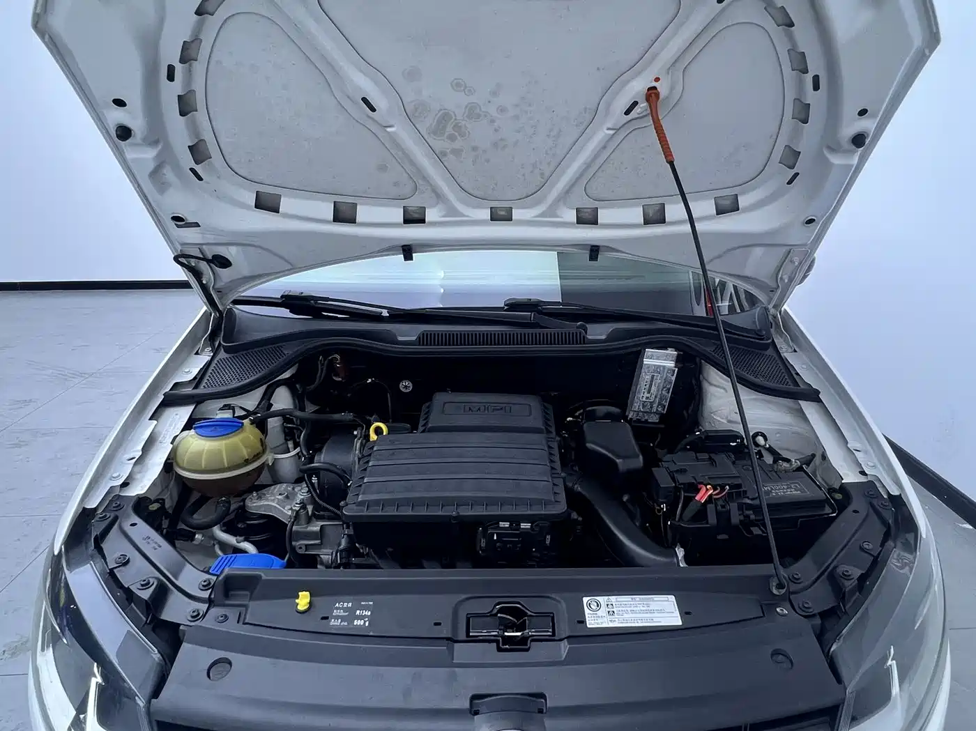 Volkswagen Polo 2014 1.6L Automatic 30th Anniversary Edition фото 14