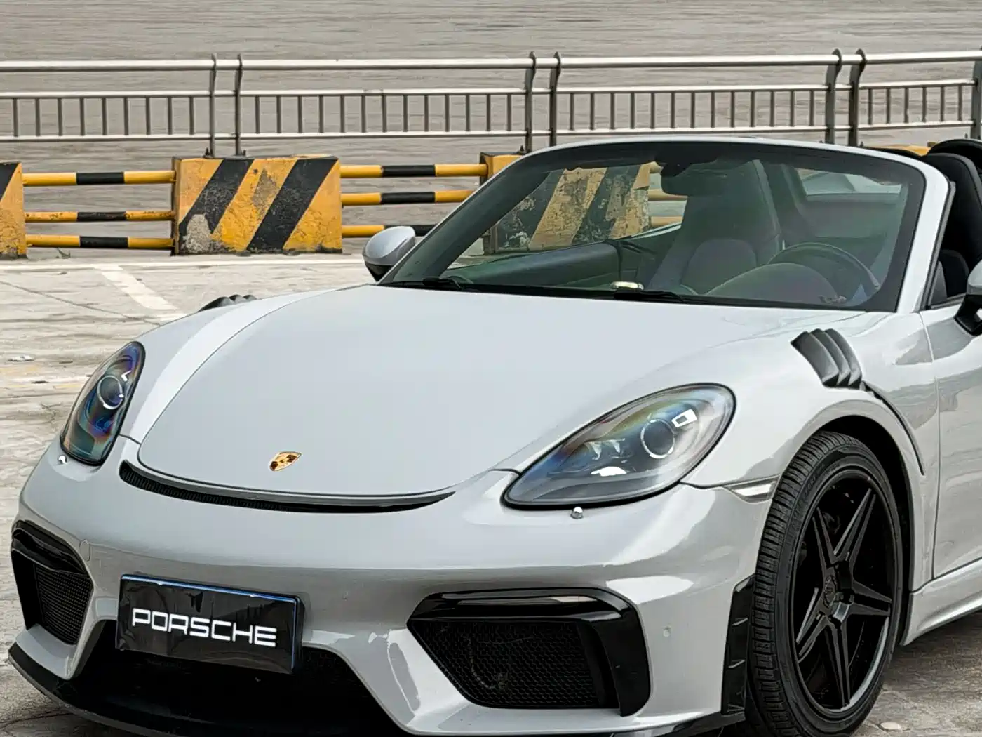 Porsche 718 2016 Boxster 2.0T фото 6