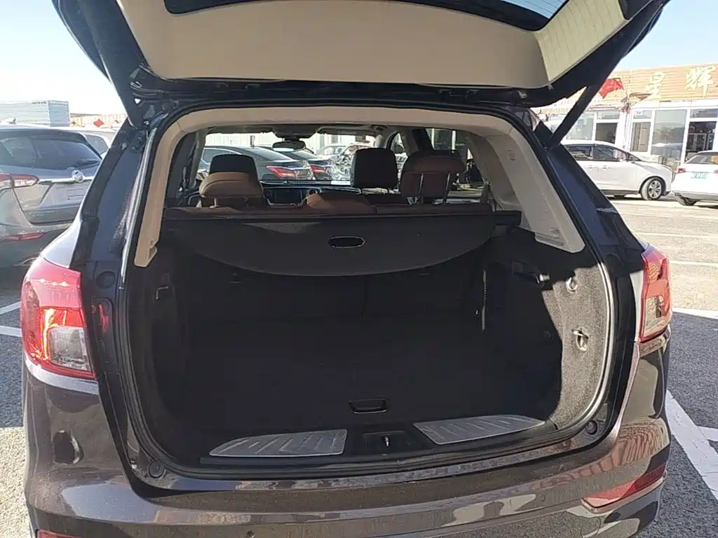 Buick Envision Plus 2014 2014 28T AWD All-round Sports Flagship