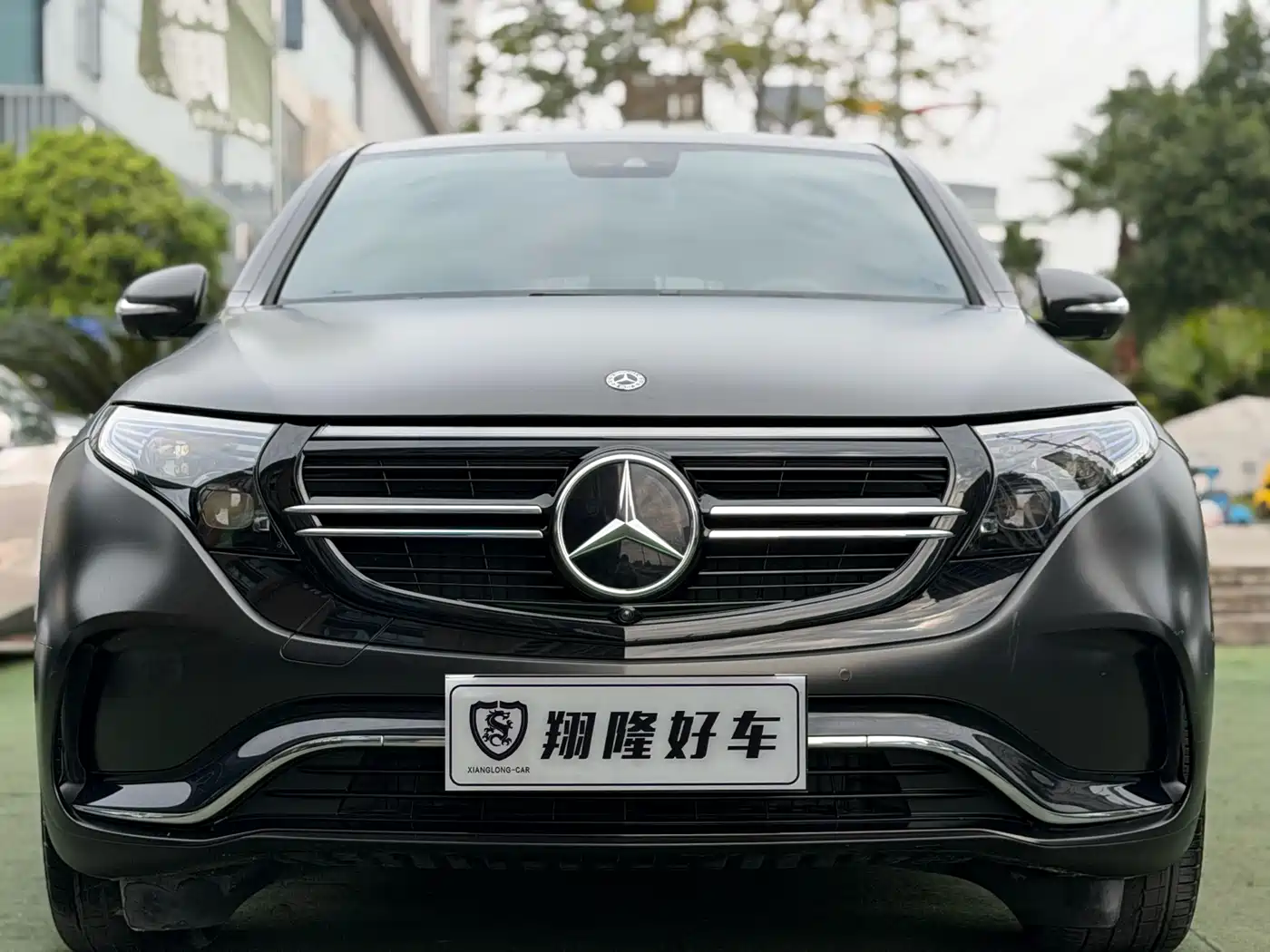 MERCEDES-BENZ EQC